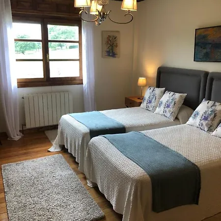 El Castaneu Villa Villaviciosa (Asturias)